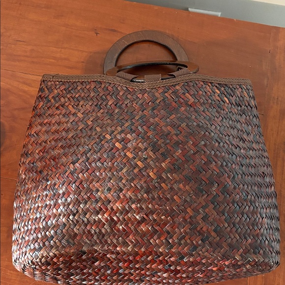 NWT Woven Straw Tote Bag w/ Wooden Handles Palm Tree Detail - Picture 6 of 9